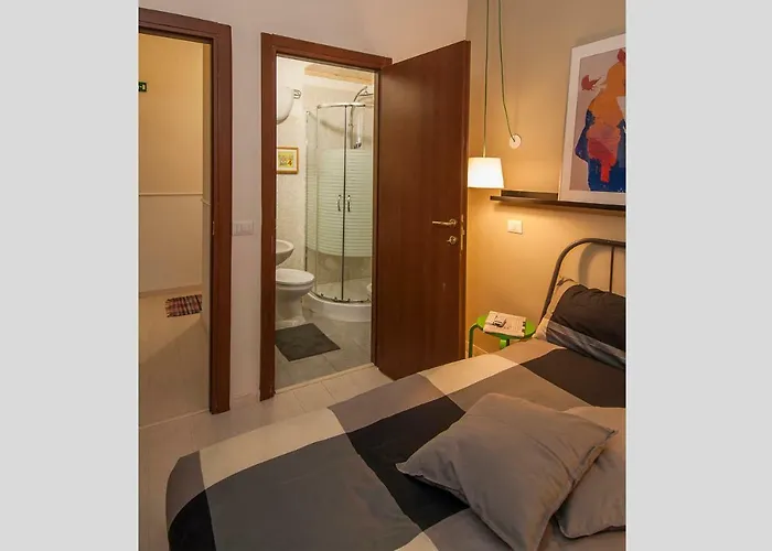 The Yellow House Ferienhaus Rom